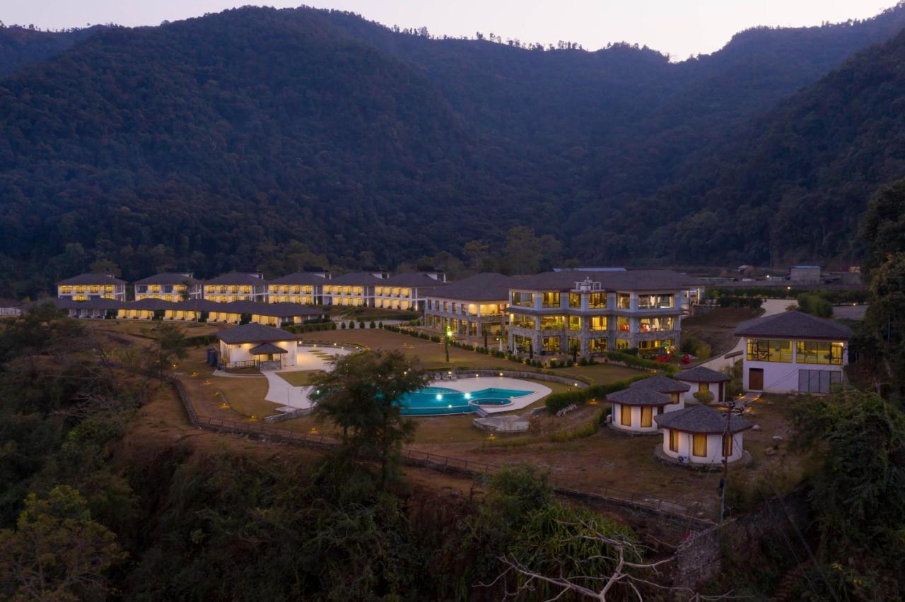 Mountain Glory Forest Resort Pokhara Ngoại thất bức ảnh