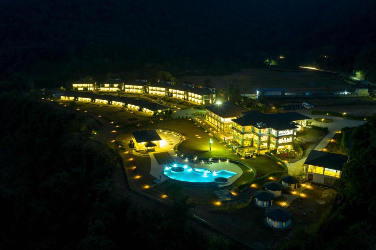Mountain Glory Forest Resort Pokhara Ngoại thất bức ảnh