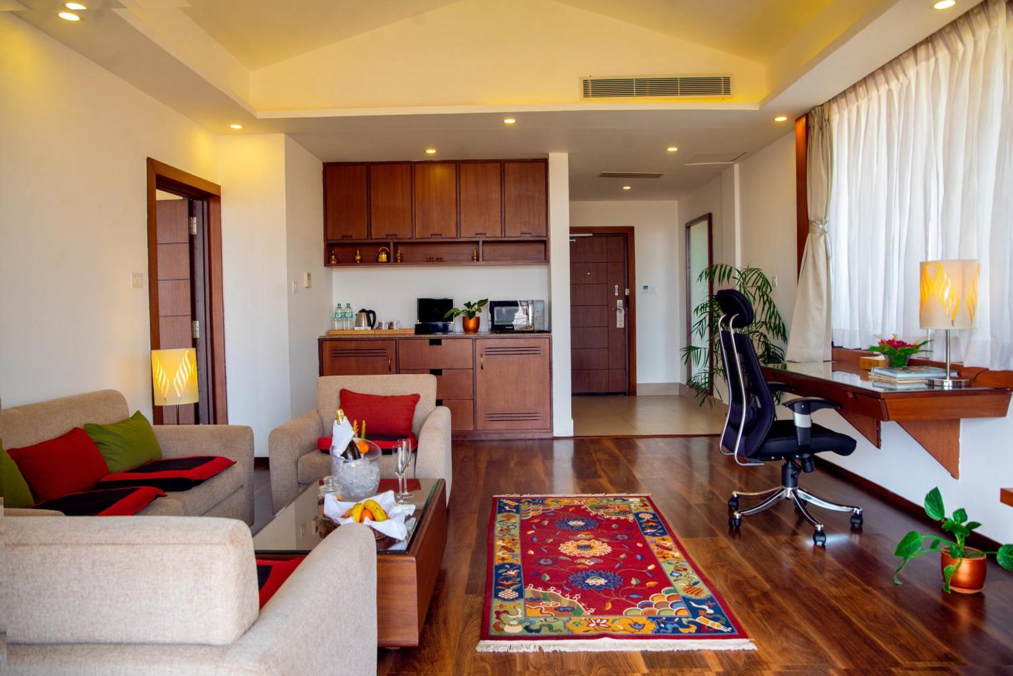 Mountain Glory Forest Resort Pokhara Ngoại thất bức ảnh