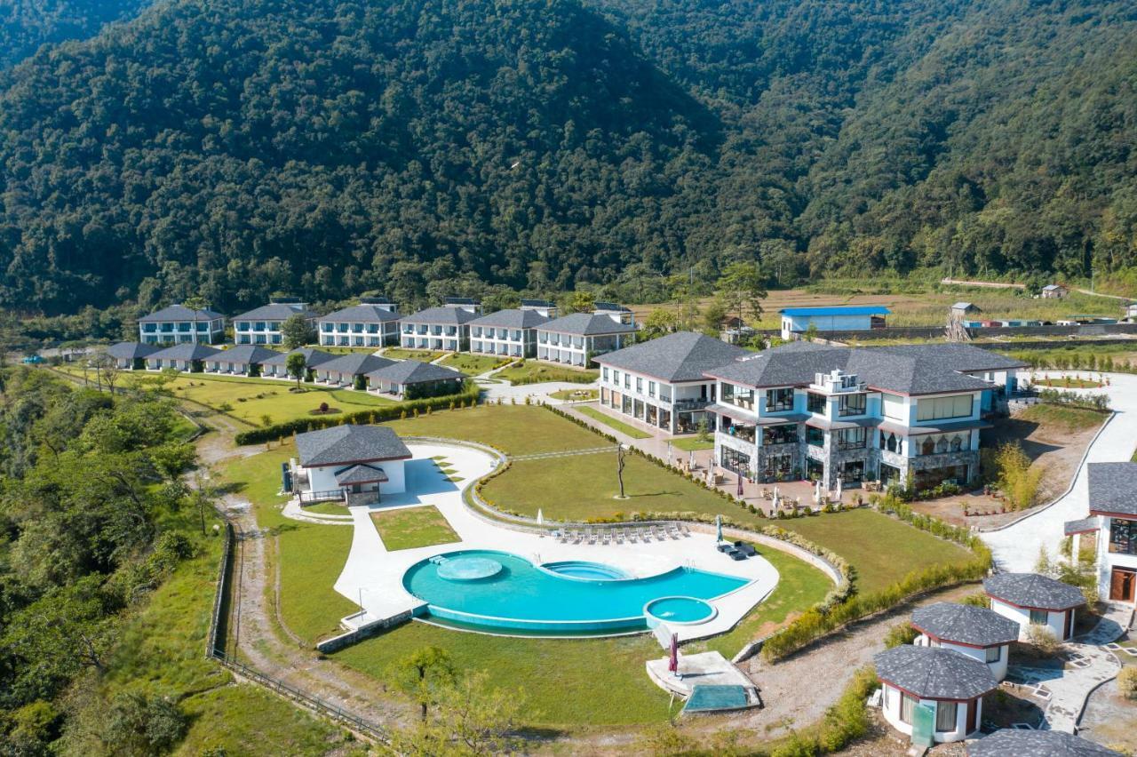 Mountain Glory Forest Resort Pokhara Ngoại thất bức ảnh